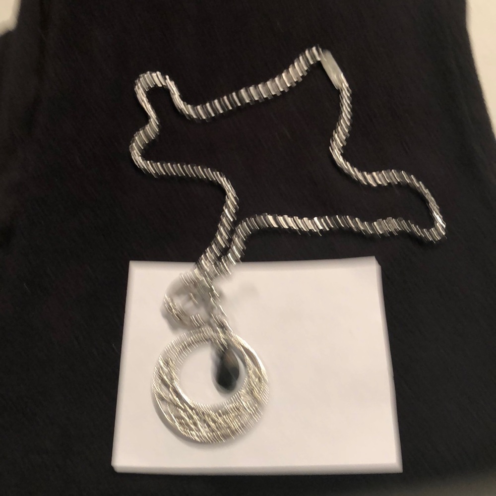 Necklaces - Picture 2 of 3